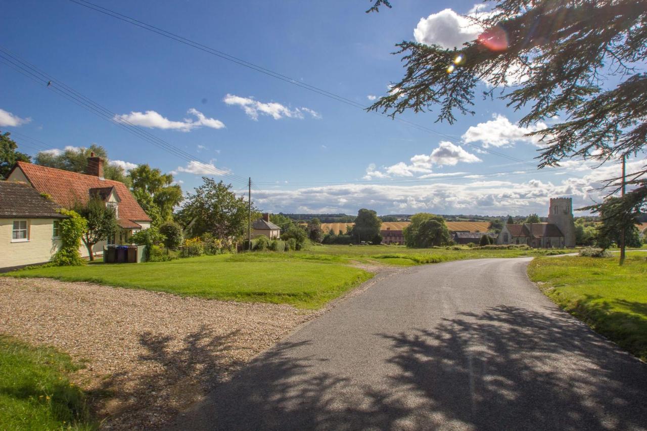 The Annexe Lägenhet Hawkedon Exteriör bild